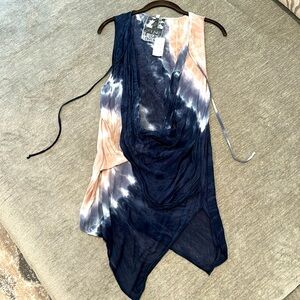 NWT Young Fabulous & Broke Sheer Hi/Lo Sleeveless Top Navy & Beige Tie Dye Sz M